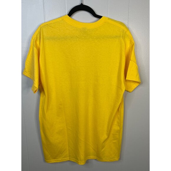 True Crime & Coffee Graphic Yellow T-Shirt Large Heavy Cotton Unisex - Picture 2 of 3